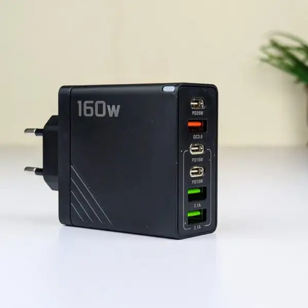Ultimate 160W GaN Charging Station 3 Ultimate 160W GaN Charging Station - Image 3